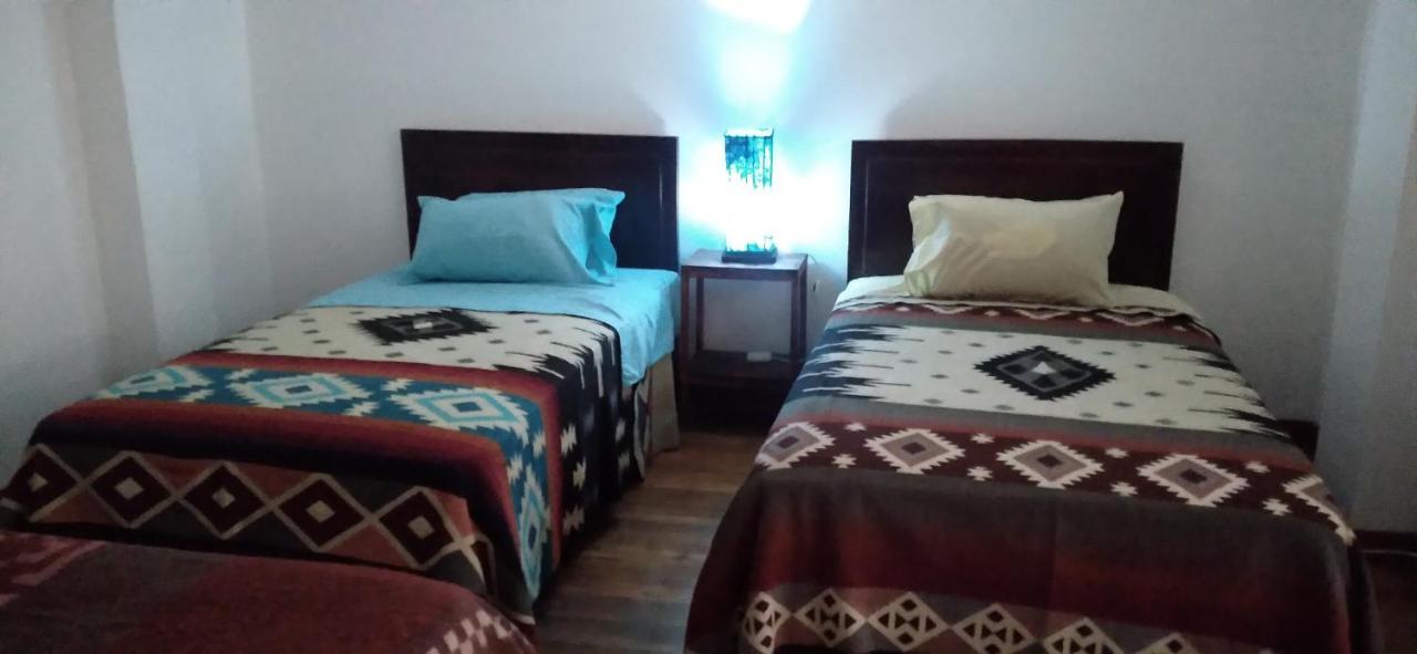 Aylluwasi Guesthouse Отавало Экстерьер фото