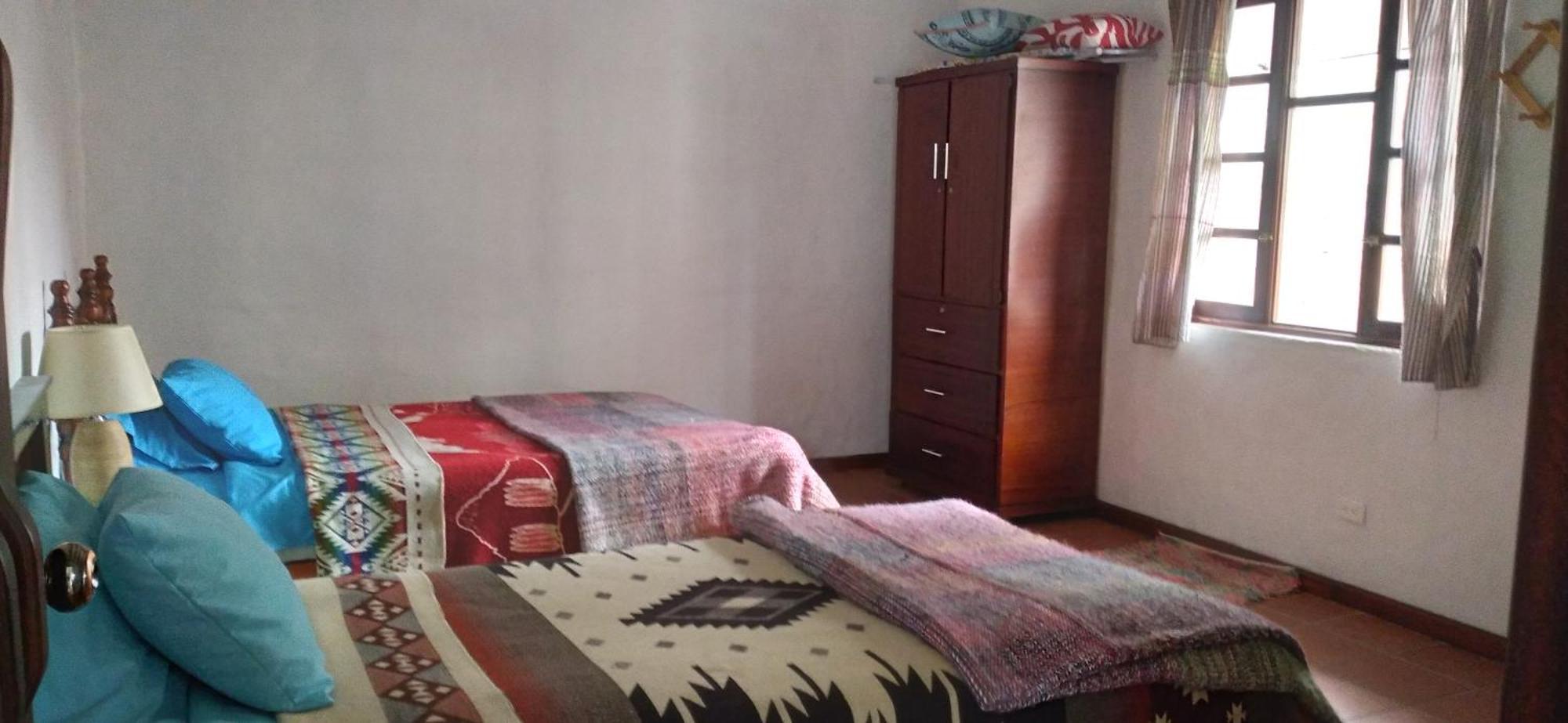 Aylluwasi Guesthouse Отавало Экстерьер фото